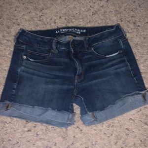 American Eagle jean shorts size 6